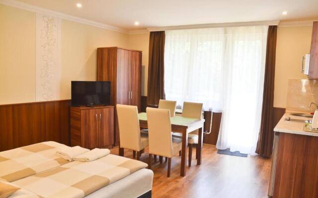 Media Panzió és Apartmanház