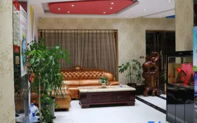 Huancheng 2046 Theme Hotel