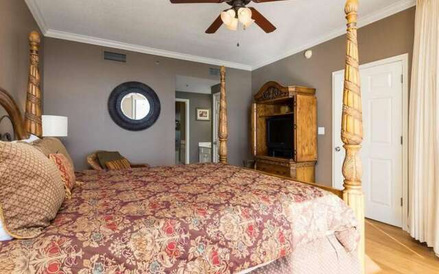 Palacio 1403 by Meyer Vacation Rentals