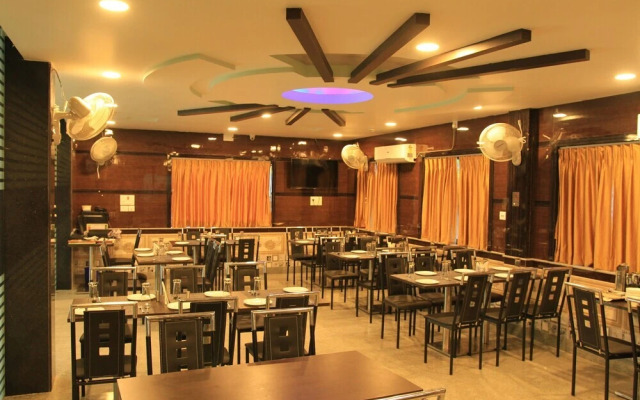 Live Hotel