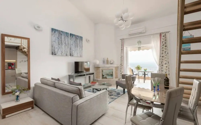 Pentahouse, sea View, in Neos Marmaras, Greece