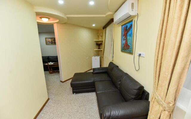 Gayane Hotel