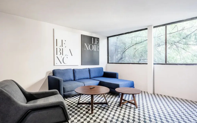 2BR Roma Norte - Parking, Sleeps 6 - Internet