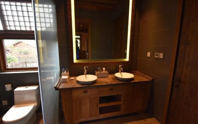 Changbaishan Luneng Resort Timberwood Lodge