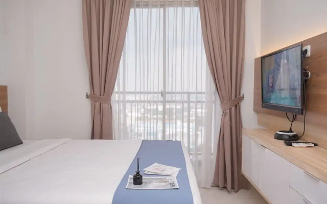 Minimalist Studio Room at Springwood Residence Tangerang Apartment