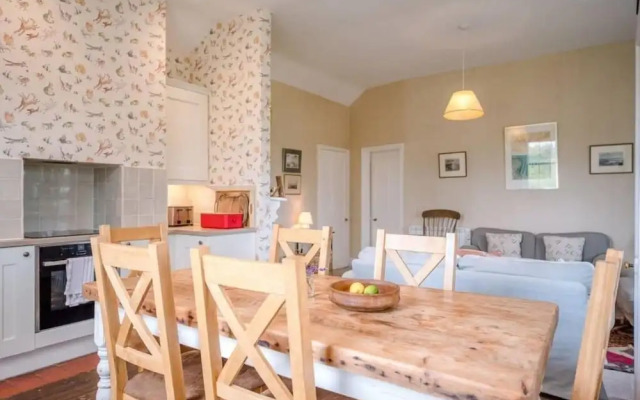 3 Shellpit Cottages, Thorpeness