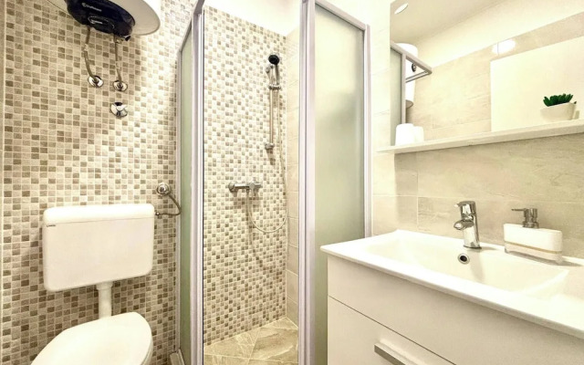 Cozy one Bedroom Apartment Pietra Storica