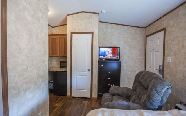 Cuero Oilfield Housing