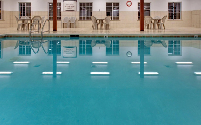 Staybridge Suites Rockford by IHG