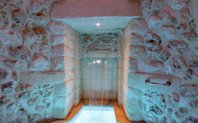 Trullo Meraviglia With Garden And Pool