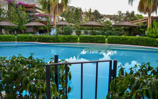 Liona Hotel