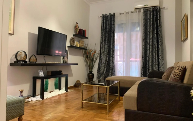 2 Bedrooms Apartment Center of Athens 4 min Subway
