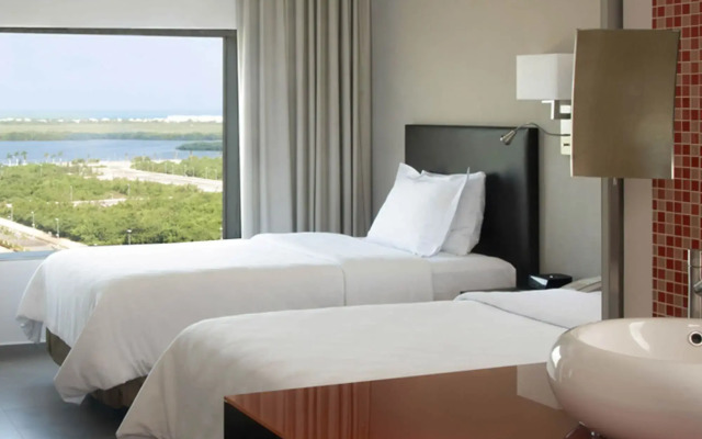 Fiesta Inn Cancun Las Americas