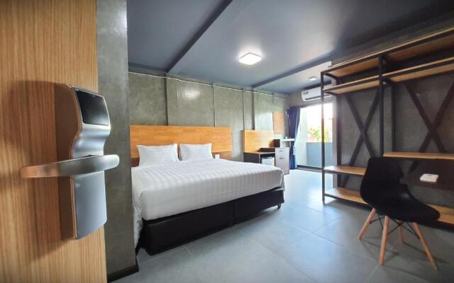 Billions loft Inn