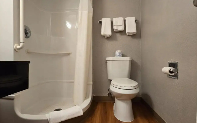 Motel 6 Slidell, LA - New Orleans