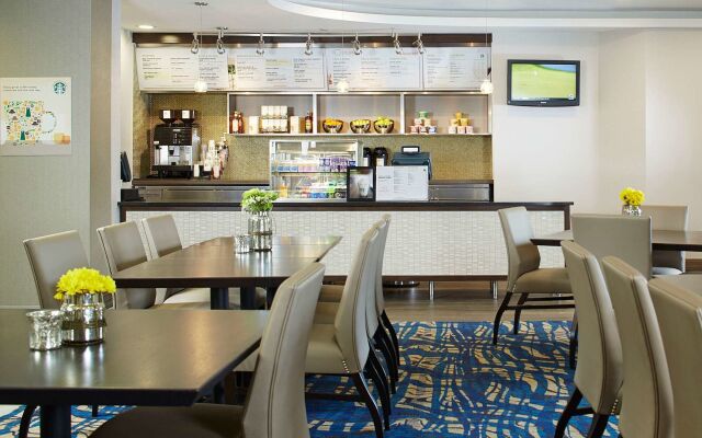 Courtyard Minneapolis St. Paul/Roseville by Marriott