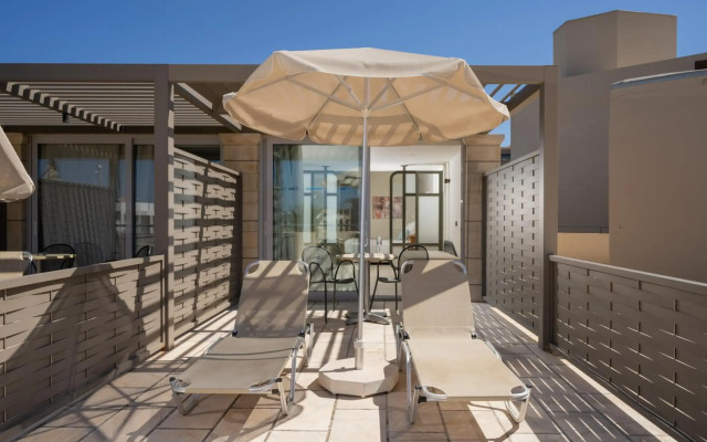 Minos Hotel
