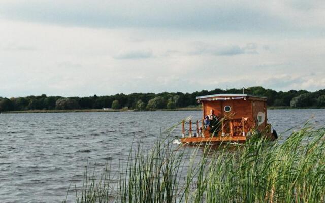 Hausboot am Plauer See