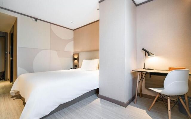 Hanting Hotel Baotou Central Avenue Business Street