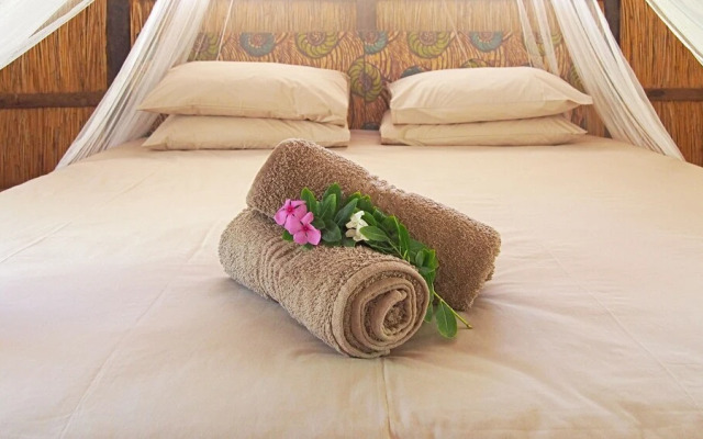Mango Beach Lodge