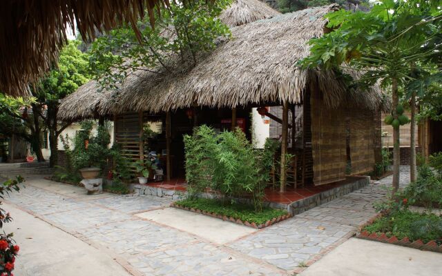 HoaLu Ecolodge Homestay