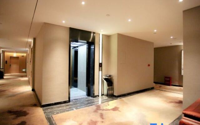 Relais Holiday Hotel Mohan Port