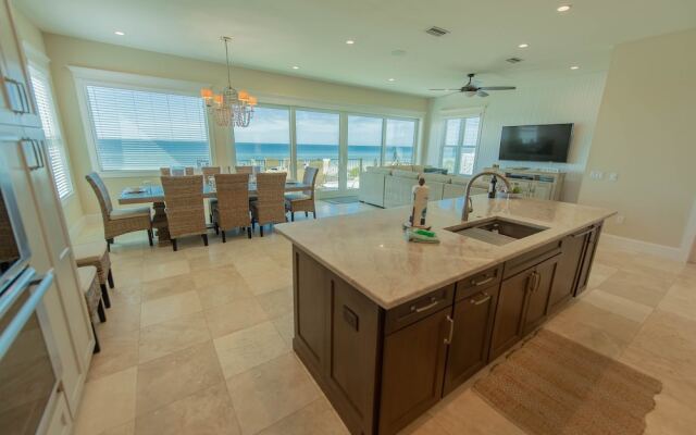 Beach Side Paradise Apartment 7