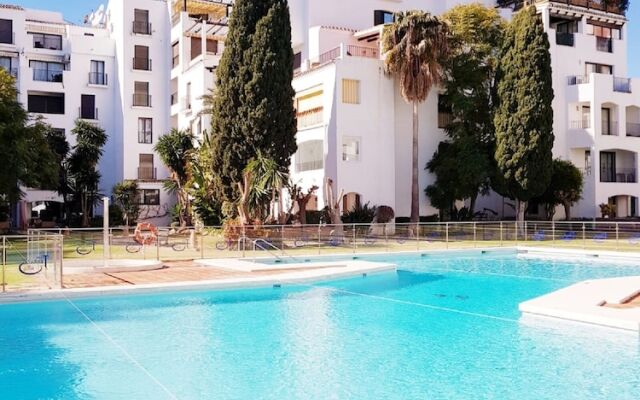 Groundfloor Apartment In Puerto Banus