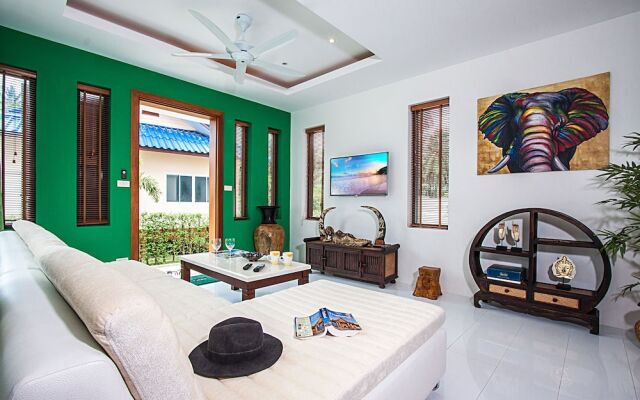 Banthai Villa 12 3 Beds