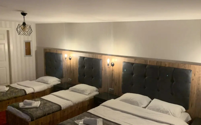 Adanaz Otel