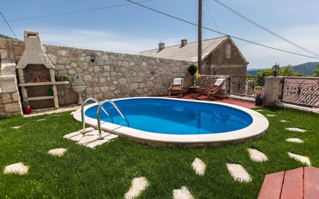 House VILA LJILJA