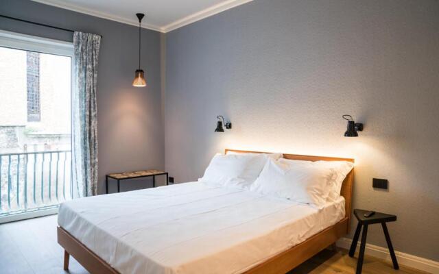 Santa Chiara 11 - Rooms -Verona