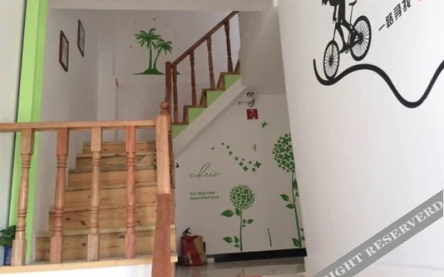 Oushang Bailing Apartment