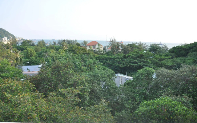 Lam Son Deluxe Apartments