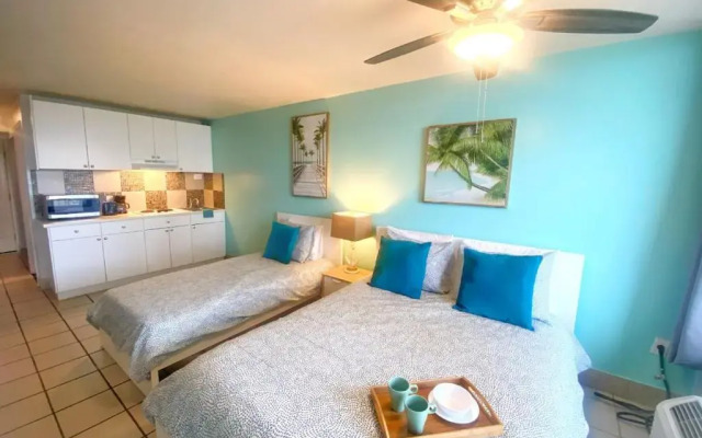 Pirates Cove Resort Studios