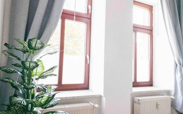 Top moderne Wohnung in Leipziger Altbau - Netflix inklusive