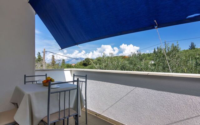 Apartment Cico Hvar/Pokrivenik 40602