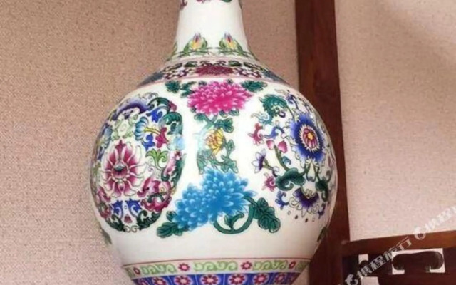 Jinning Rundexing Hotel (Guyan Culture Square)