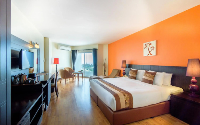 Golden Beach Cha-Am Hotel