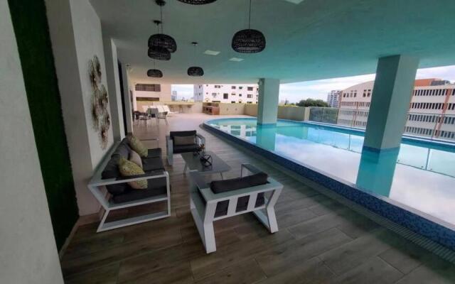 Suite Deluxe 1 bed, city OceanView, pool,Saune,Gym