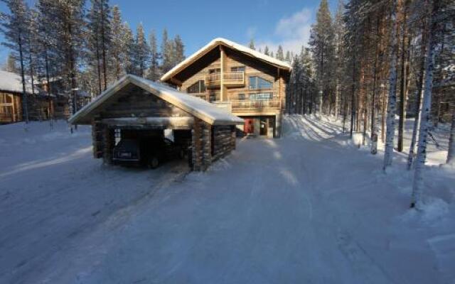 Karhunkieppi Chalets