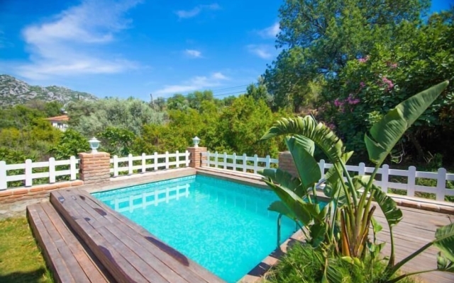 Villa Familia Selimiye