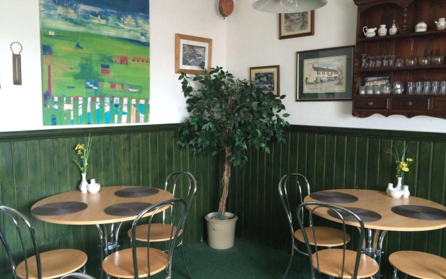 Old Coach Motel Guest House