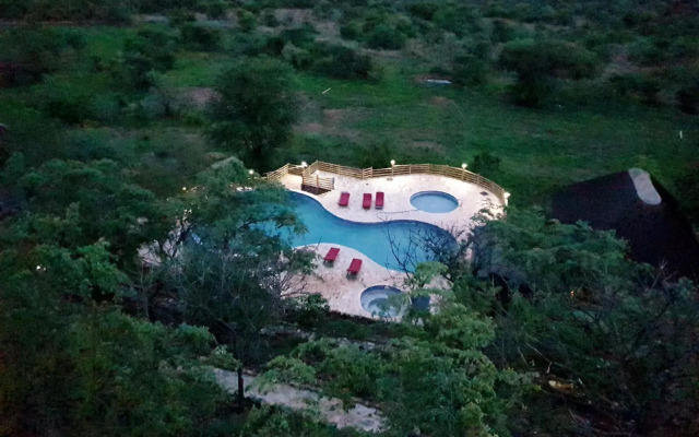 Adere Safari Lodge