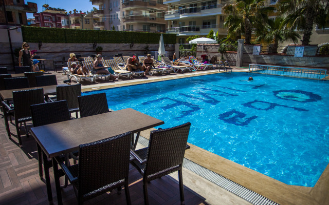 Oba Time Hotel