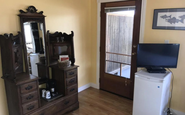 The Inn at Tough City