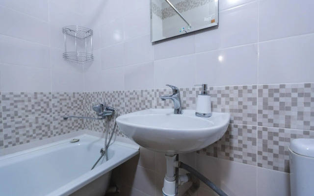 Суточно на улице Алексеева 9