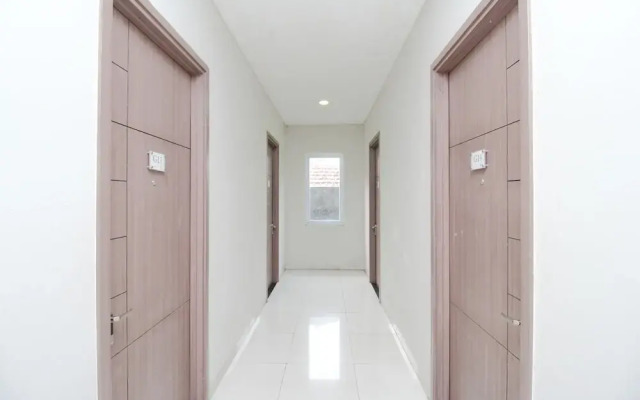 Kamar Keluarga Kemanggisan Syariah