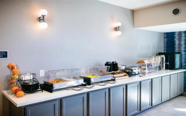 Winds Hotel At Crosswinds Casino