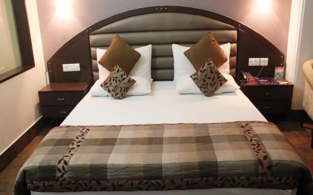 OYO Rooms Dwarka Sector 12 Metro Station